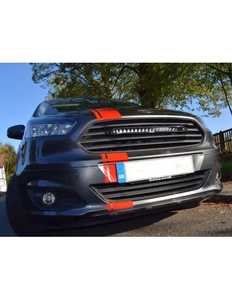 Kit intégration calandre Lazer Ford Transit Courier (2014-2018) Glide