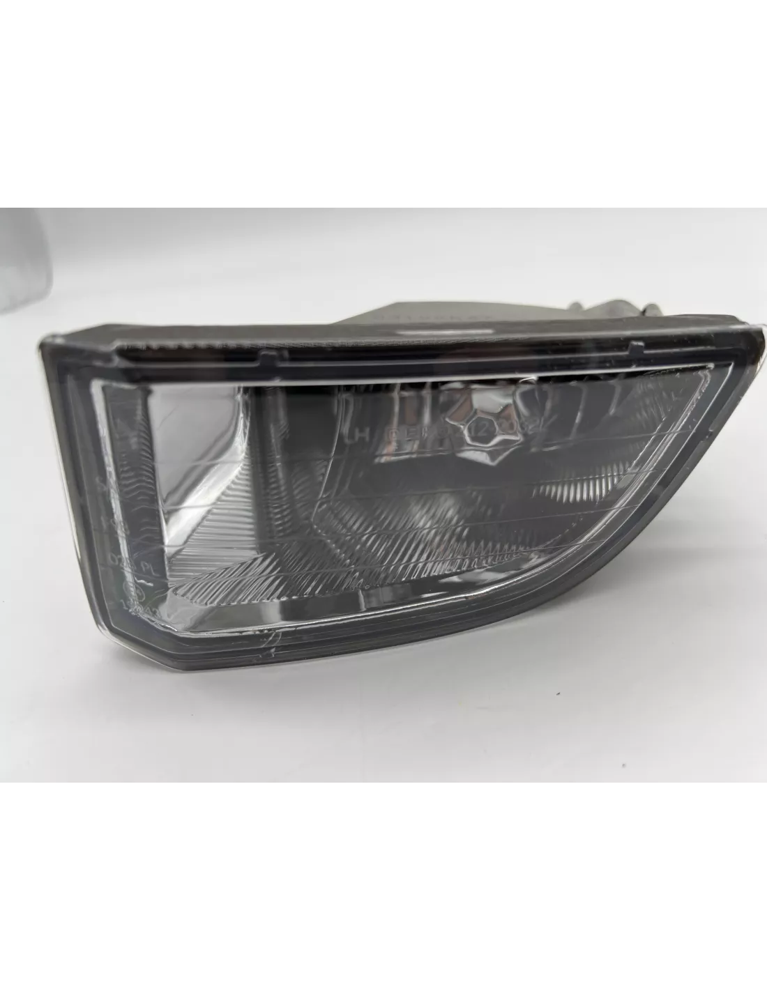 ANTIBROUILLARD AVG RAV4 2001-2002 DEPO - accessoire 4x4