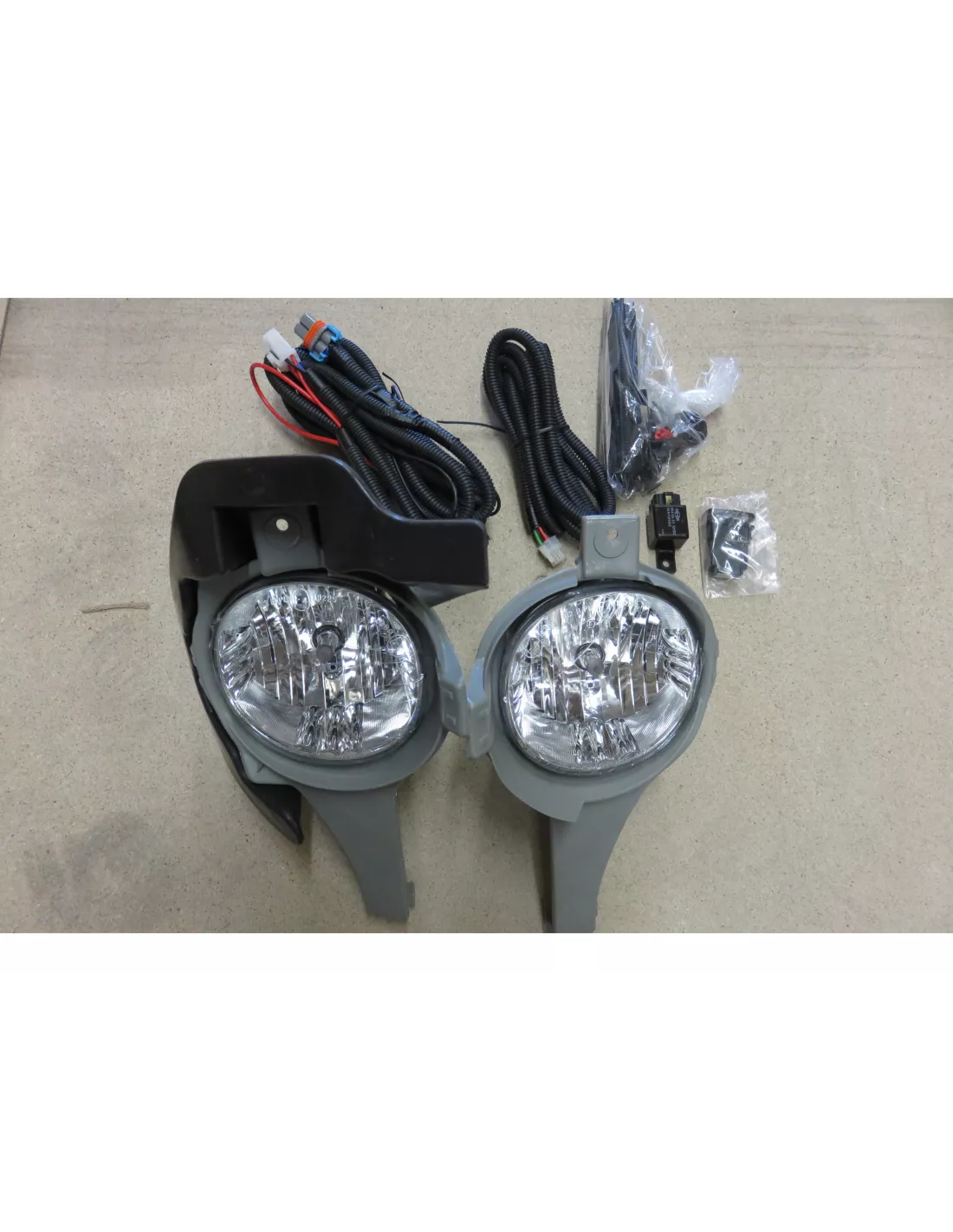 KIT ANTIBROUILLARDS HILUX 05-08 DEPO - accessoire 4x4