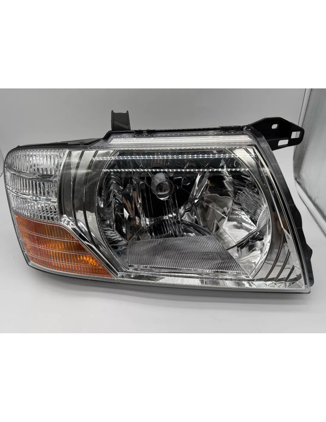 OPTIQUE AVD PAJERO III FOND CHROME DEPO - accessoire 4x4