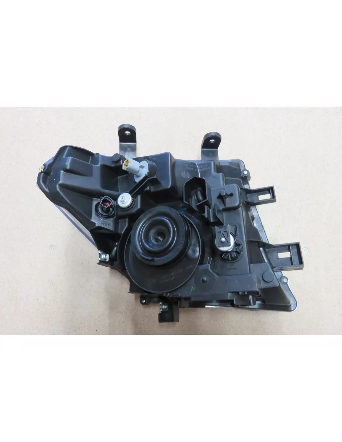 Nissan Navara D40 und Pathfinder 2005-2010 DEPO -