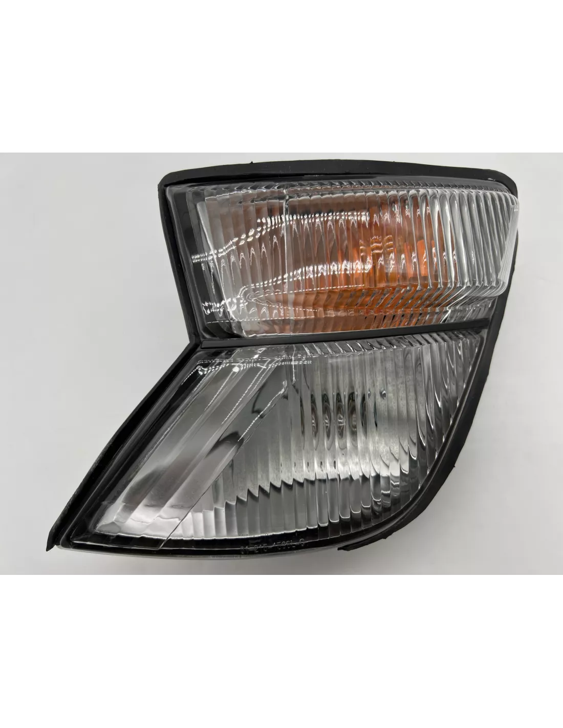 Clignotant veilleuse avant gauche Nissan Patrol GR Y61 98-02 DEPO -