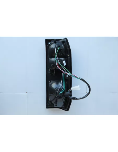 Feu aile arrière droit Série 7 multifonction DEPO - accessoire 4x4