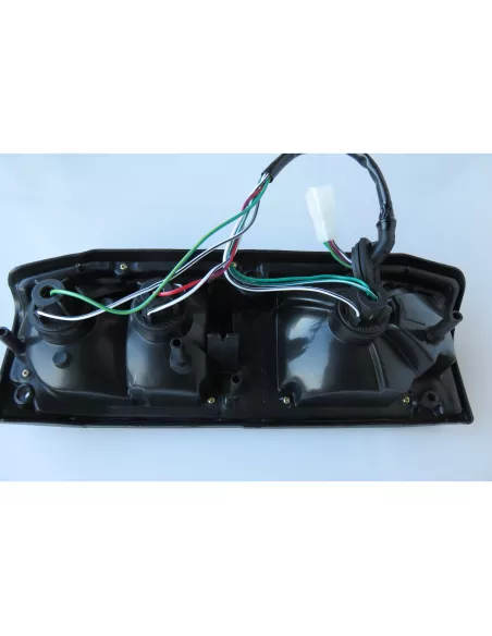 Feu aile arrière droit Série 7 multifonction DEPO - accessoire 4x4