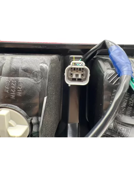 Feu arrière gauche Hilux Revo 2016+ DEPO - accessoire 4x4