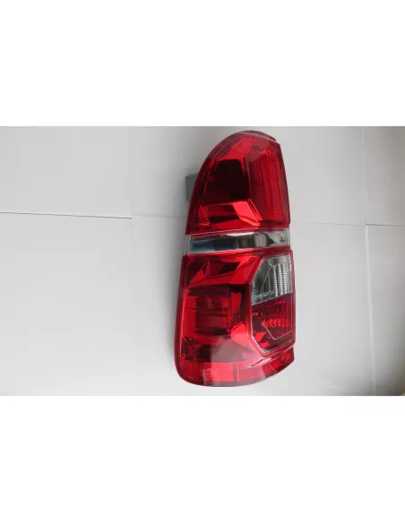 Feux arrière gauche Hilux Vigo 2012-2015 DEPO - accessoire 4x4