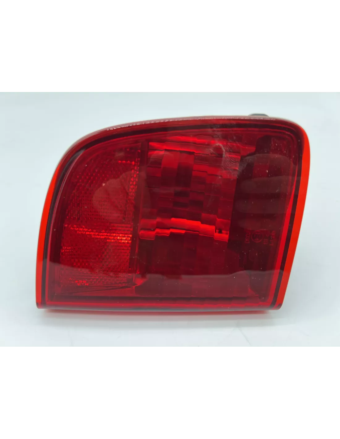 Feu antibrouillard arrière gauche Toyota VDJ200 08-12 DEPO -