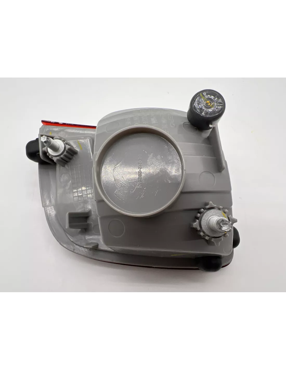 Feu antibrouillard arrière gauche Toyota VDJ200 08-12 DEPO -