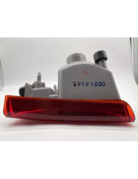 Feu antibrouillard arrière droit Toyota VDJ200 08-12 DEPO -