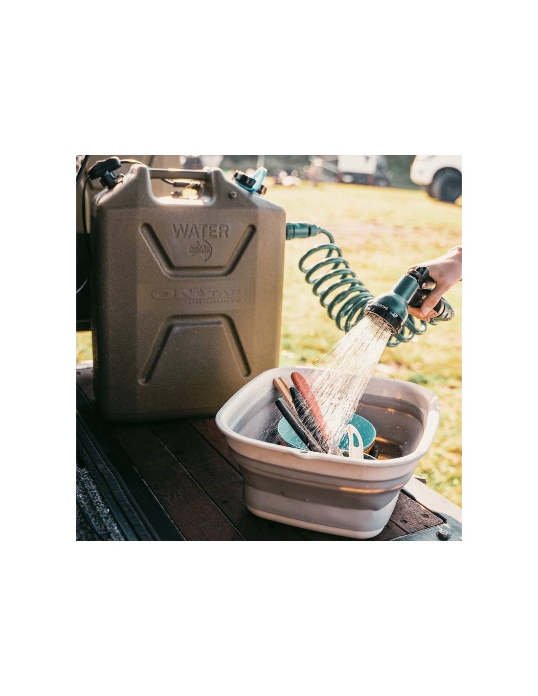 Douche portable 12V Ontap 22L – douche nomade camping, plage et 4x4