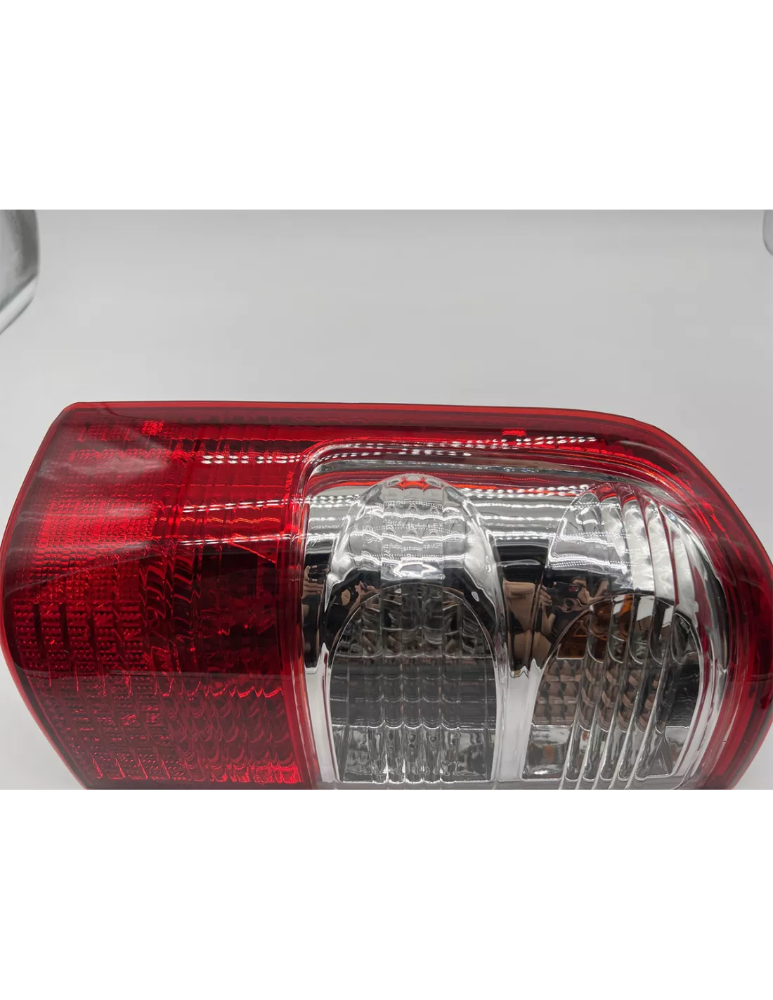 Feux multifonction arrière gauche Nissan Patrol GR Y61 97-05 DEPO -