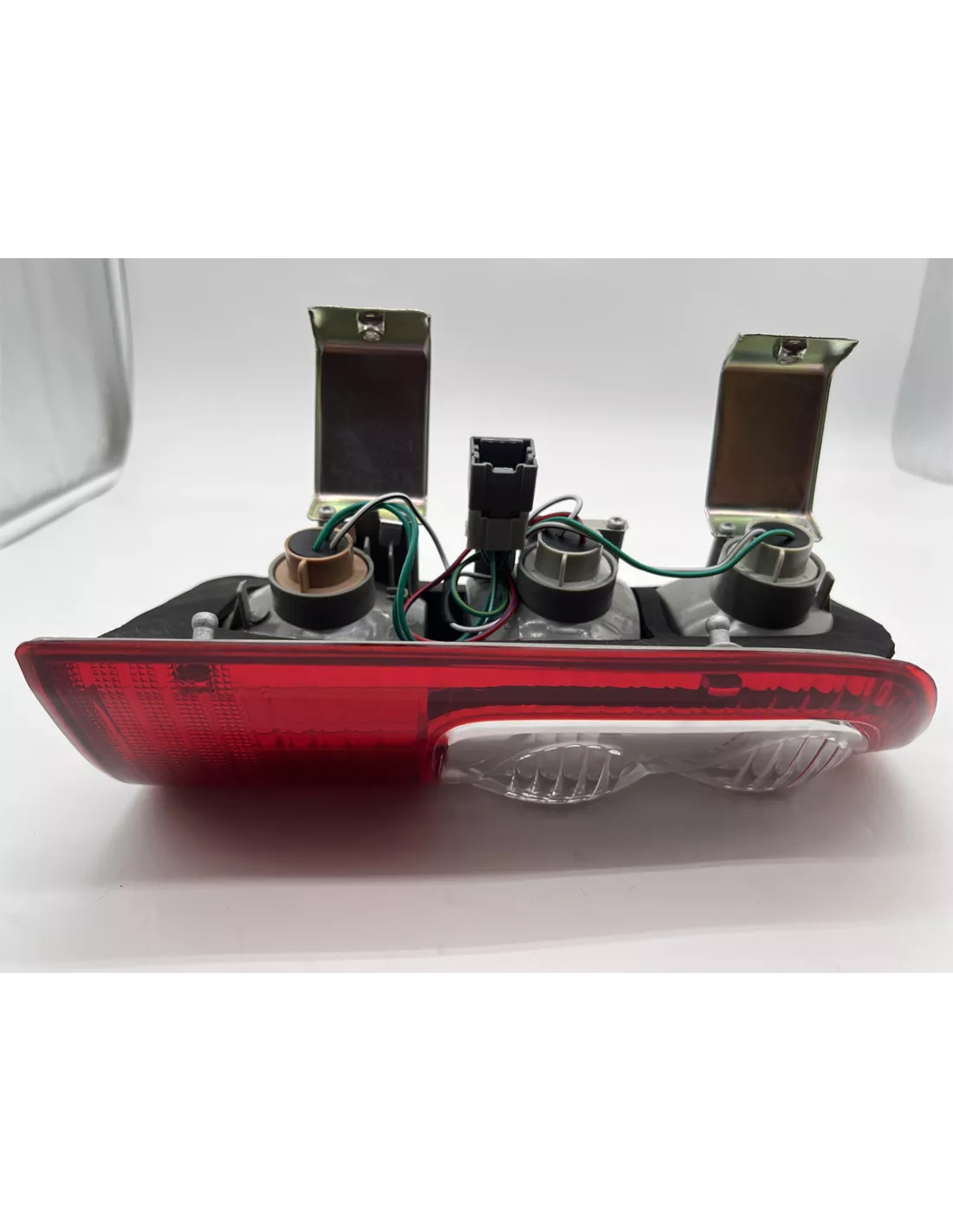Feux multifonction arrière gauche Nissan Patrol GR Y61 97-05 DEPO -