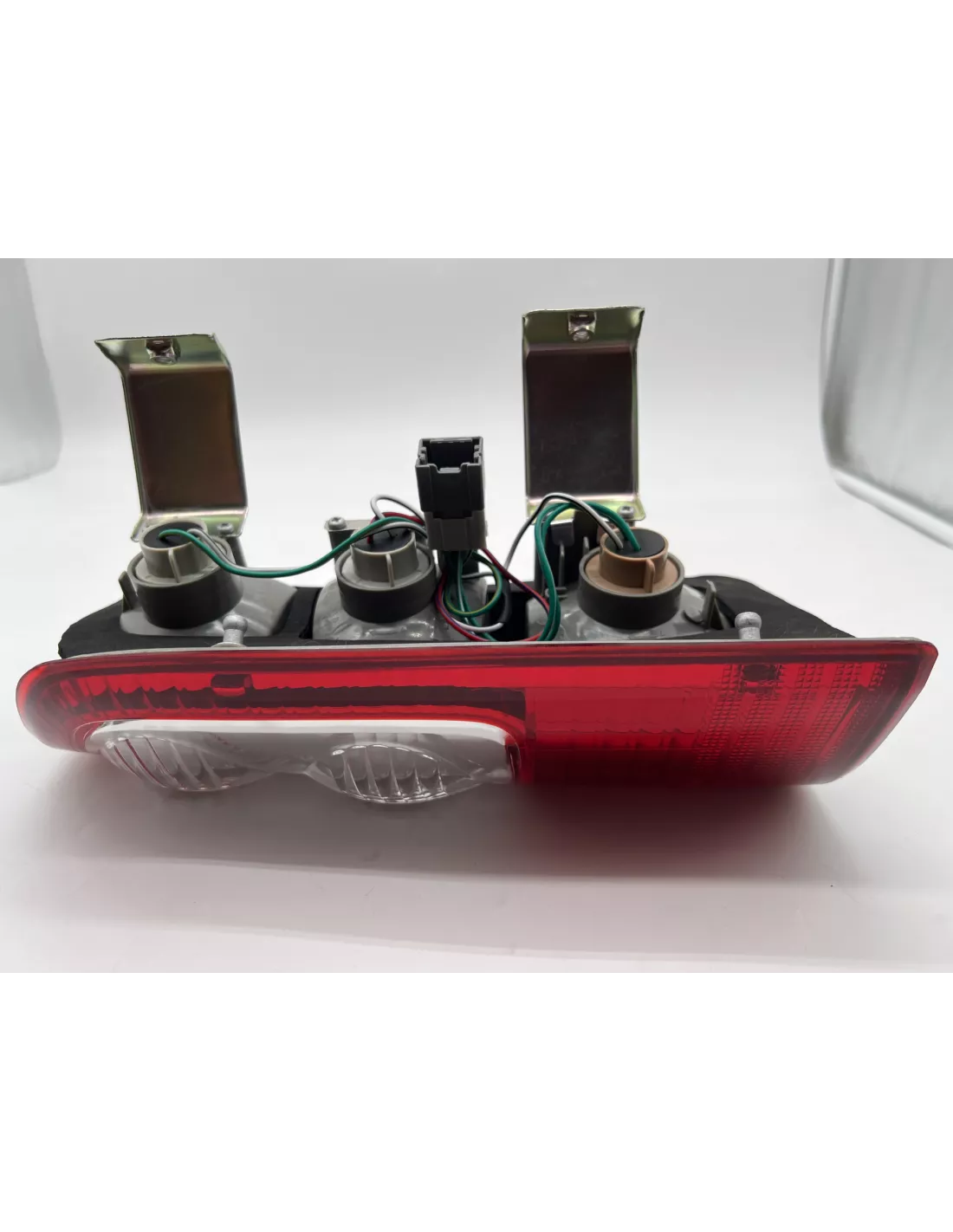 Feux multifonction arrière droit Nissan Patrol GR Y61 97-03 DEPO -
