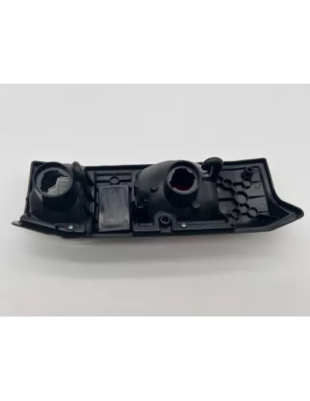 Feu adaptable d'aile arrière gauche Toyota Land Cruiser série 70 DTC