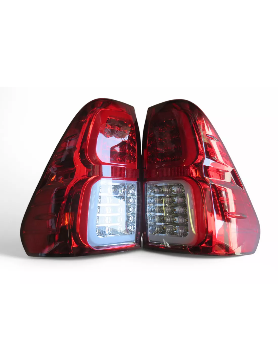 Paire de feux arrières à leds Hilux Revo - design origine avec leds