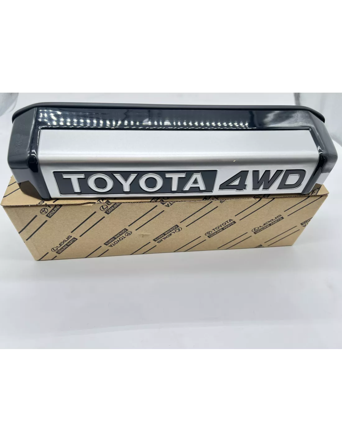 Eclairage de plaque complet série 7 fourgon TOYOTA - accessoire 4x4