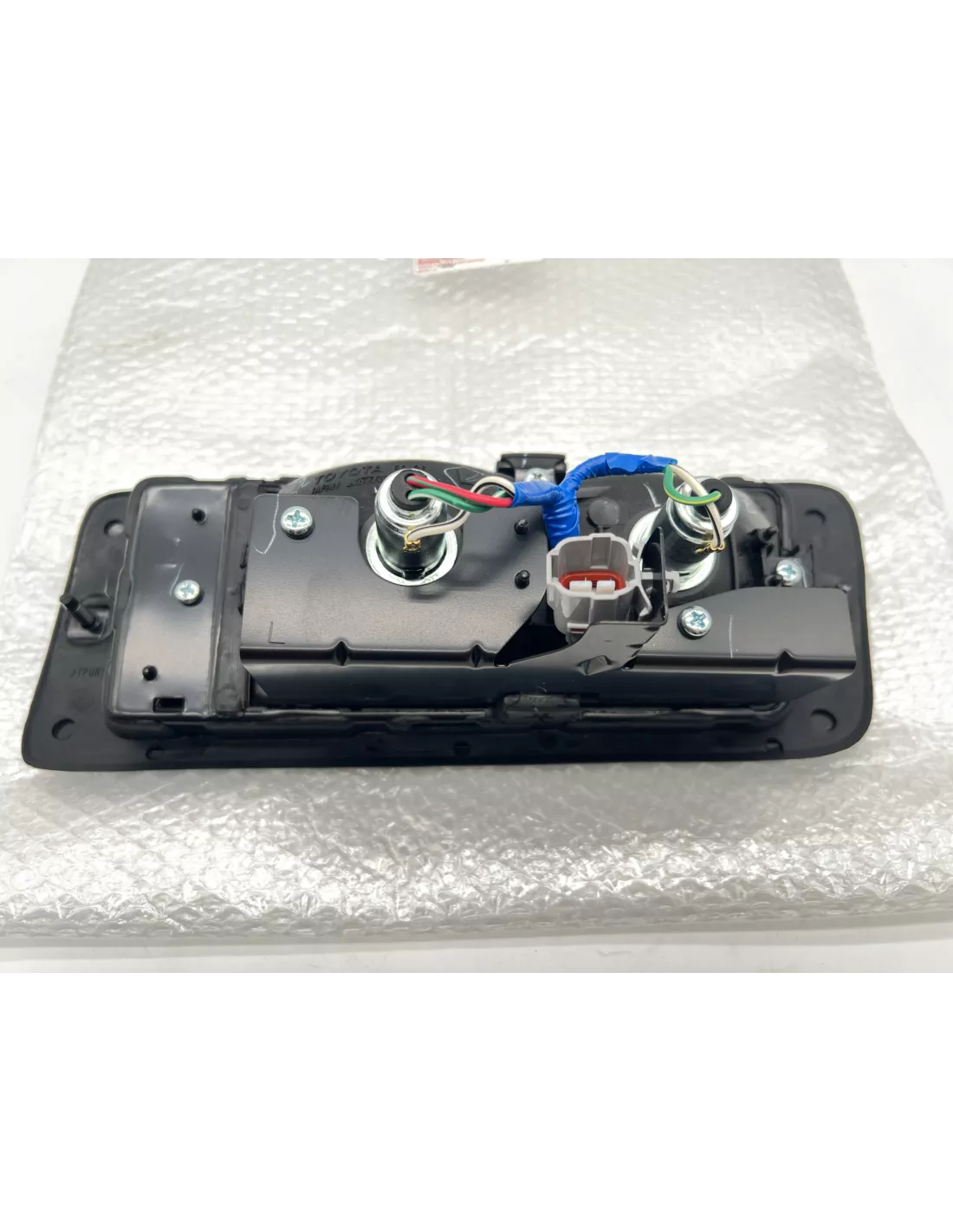 Feu arrière gauche de pare chocs KDJ9 KZJ9 TOYOTA - accessoire 4x4