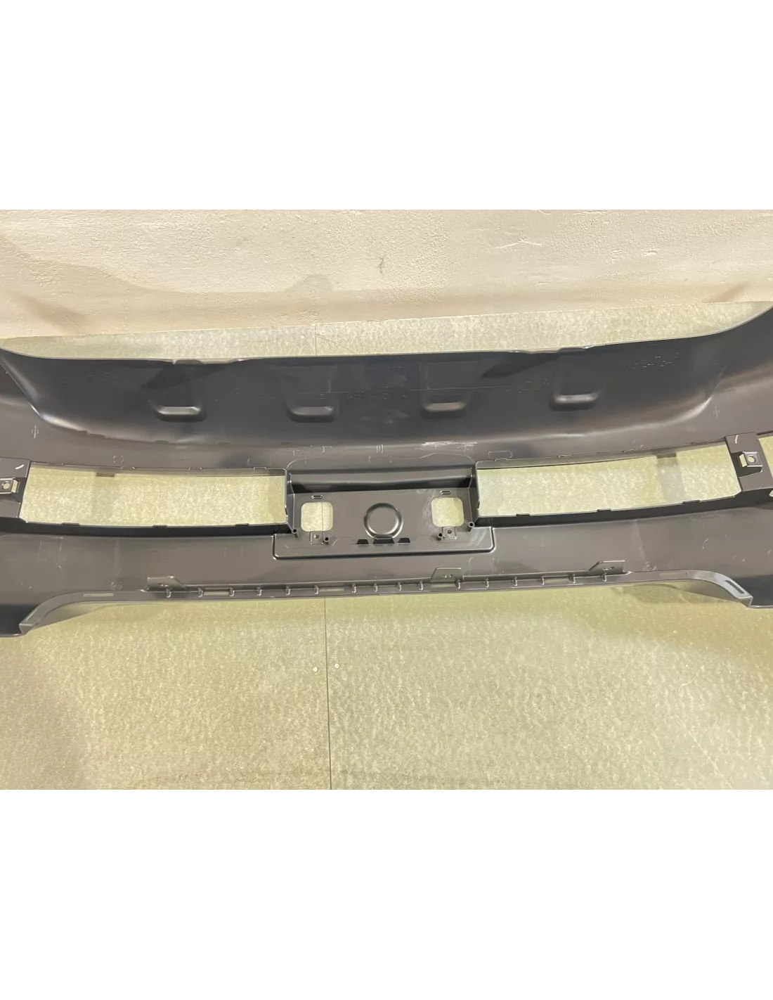 PARE CHOCS AV VDJ200 2012 TOYOTA - accessoire 4x4