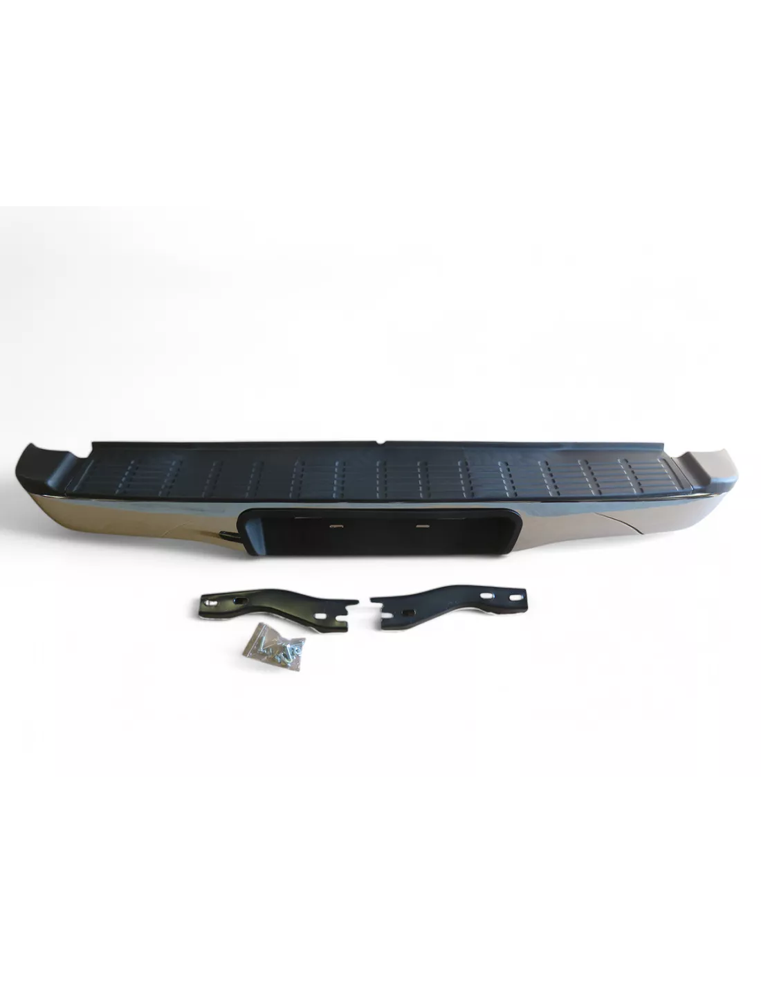 Pare chocs arrière chromé complet adaptable pour Hilux Vigo DTC PARTS