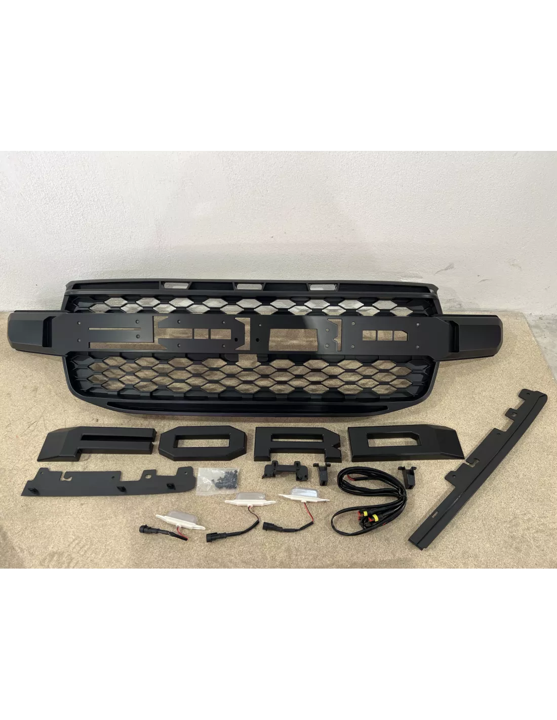 Calandre complète noire Raptor Ford Ranger Wildtrak T9W DTC PARTS -