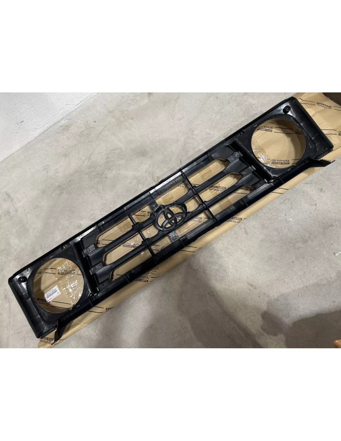 Calandre noire HZJ78 HZJ79 1999-2007 TOYOTA - accessoire 4x4