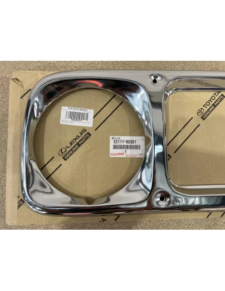 Calandre entourage de phare chromée Land Cruiser BJ4 1980+ TOYOTA -