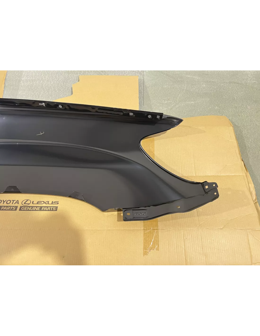 Aile avant gauche HDJ100 - non peinte TOYOTA - accessoire 4x4