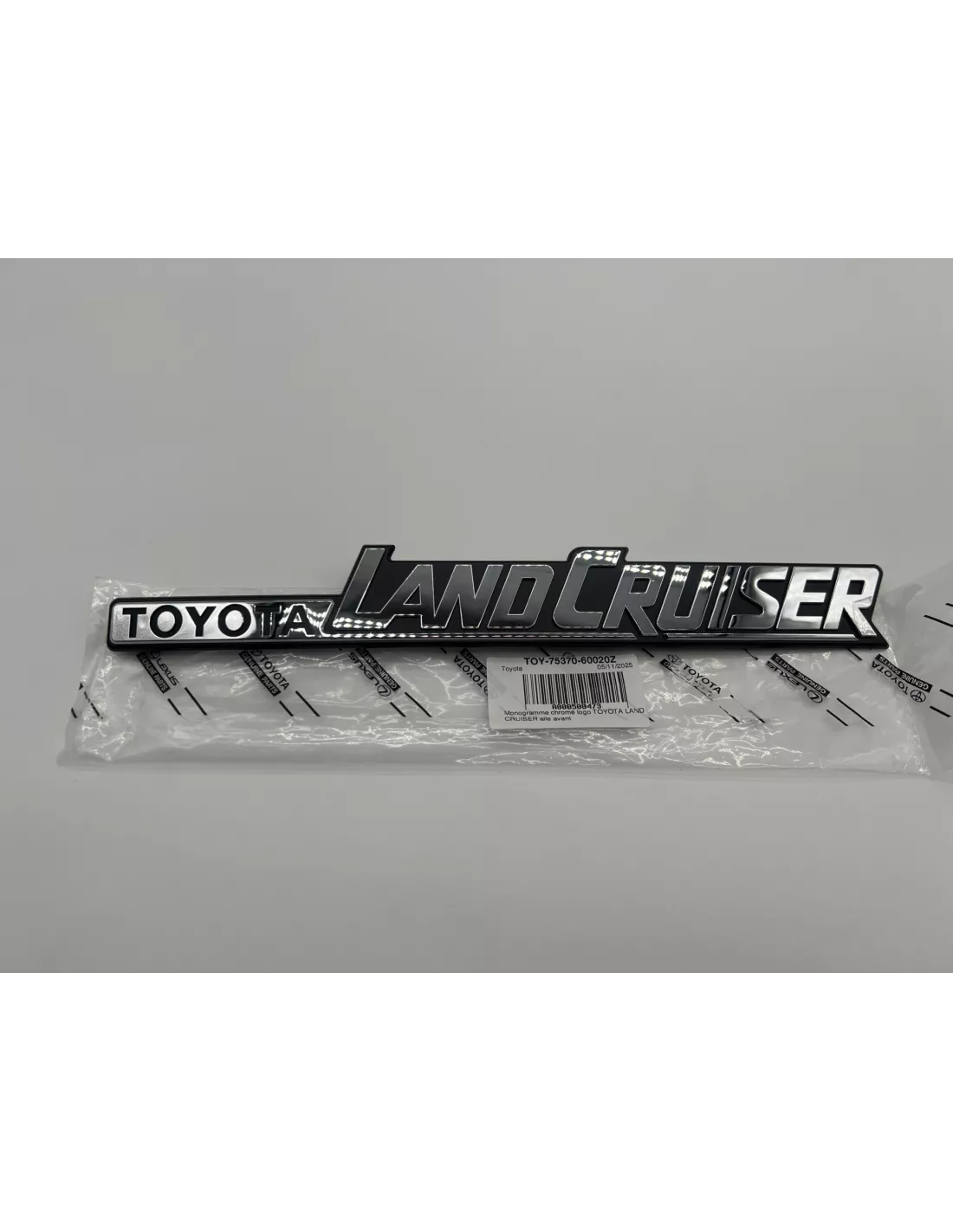 Chroom monogram logo TOYOTA Land Cruiser voorwing TOYOTA -