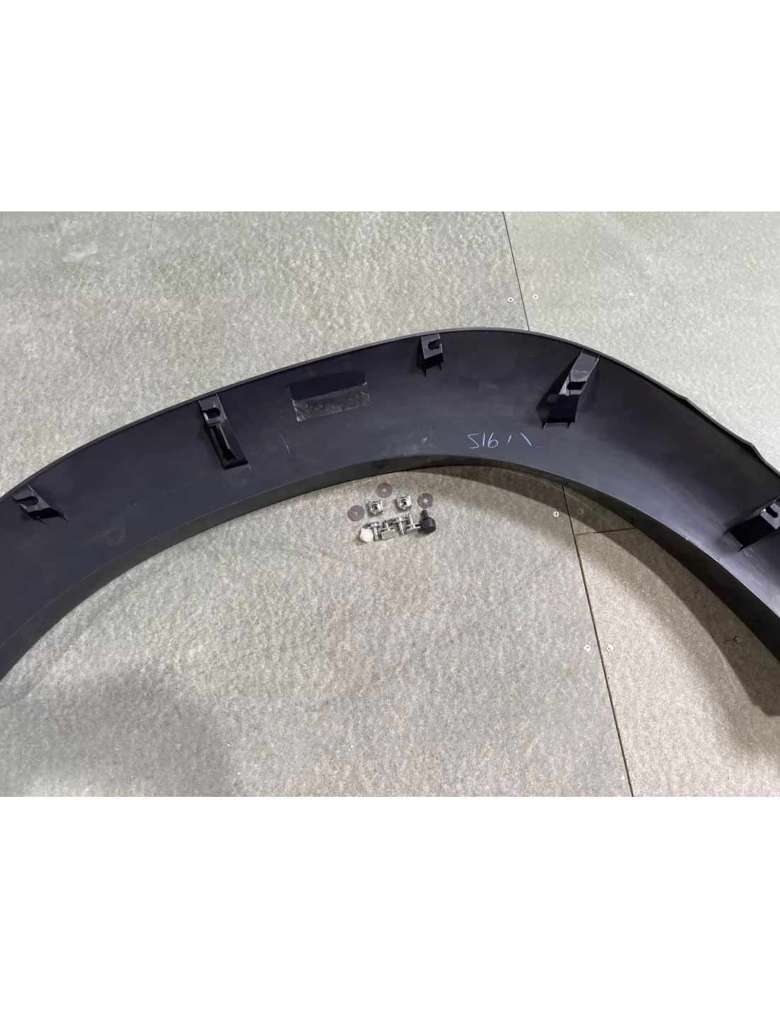 Elargisseur d'aile avant droit HDJ80 24s TOYOTA - accessoire 4x4
