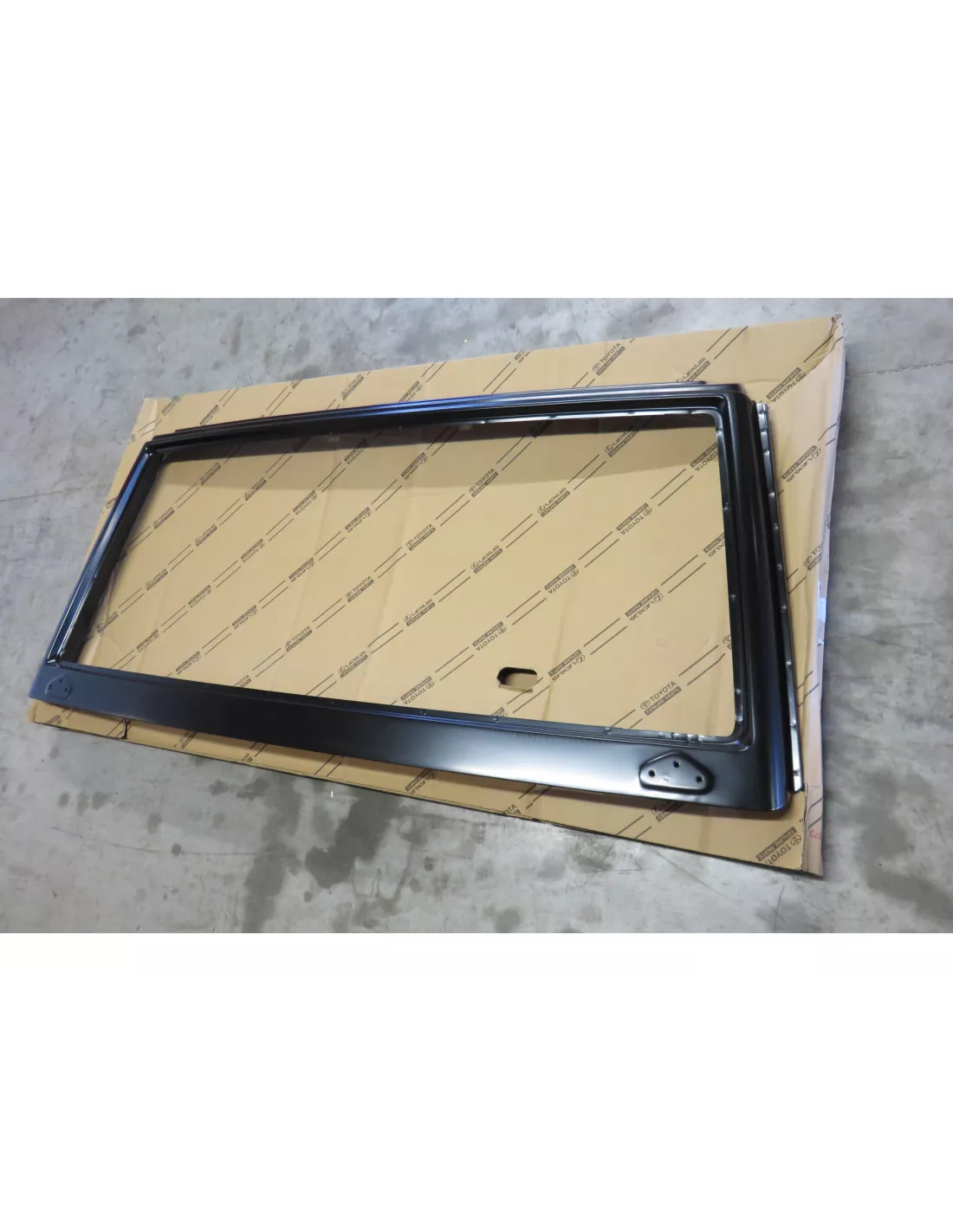 Baie de pare brise rabattable Land Cruiser LJ73 KZJ73 avec hard top