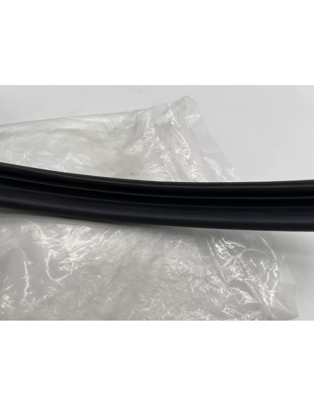 Joint entre hard top et baie de pare brise BJ4 HJ4 TOYOTA -