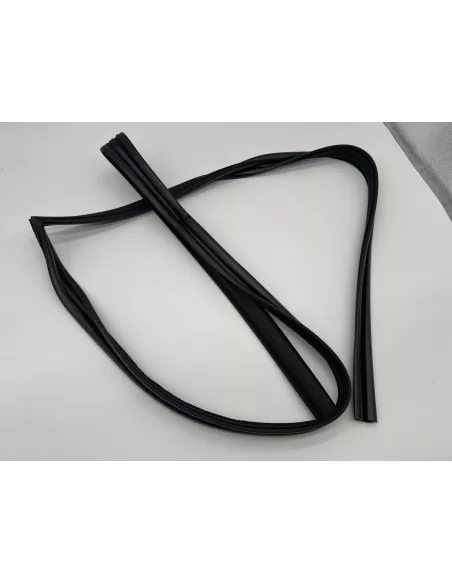 Joint de vitre dans encadrement de porte avant droit HDJ80 TOYOTA -
