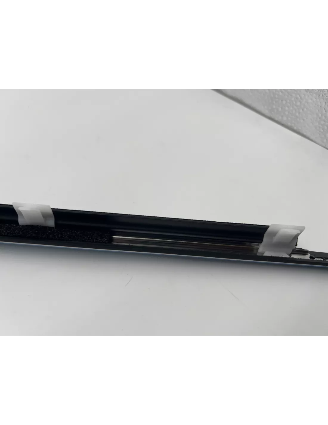 Lèche vitre extérieur chrome porte avant droite HDJ80 TOYOTA -