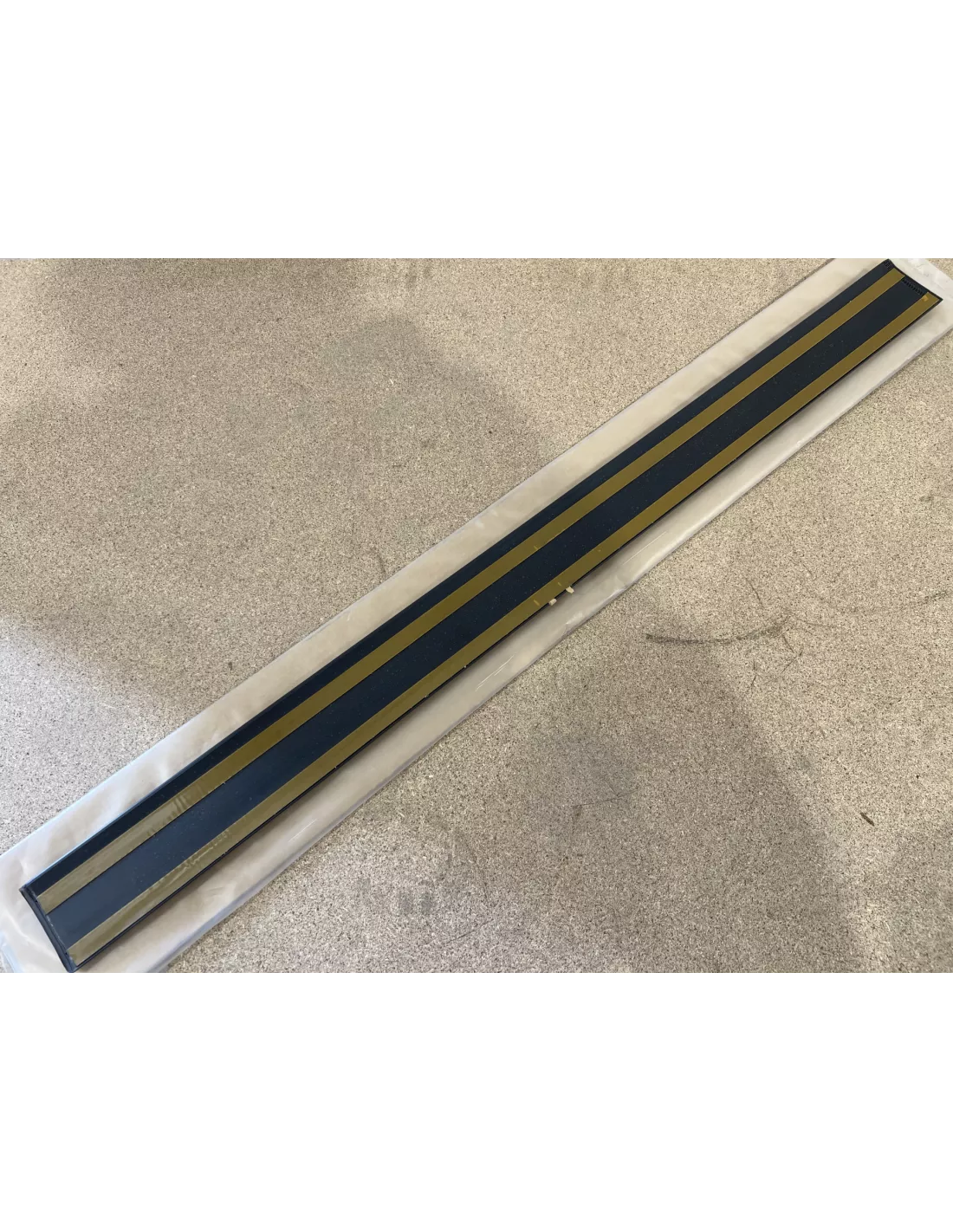 BANDEAU LATERAL PORTE AVD HDJ80 TOYOTA - accessoire 4x4