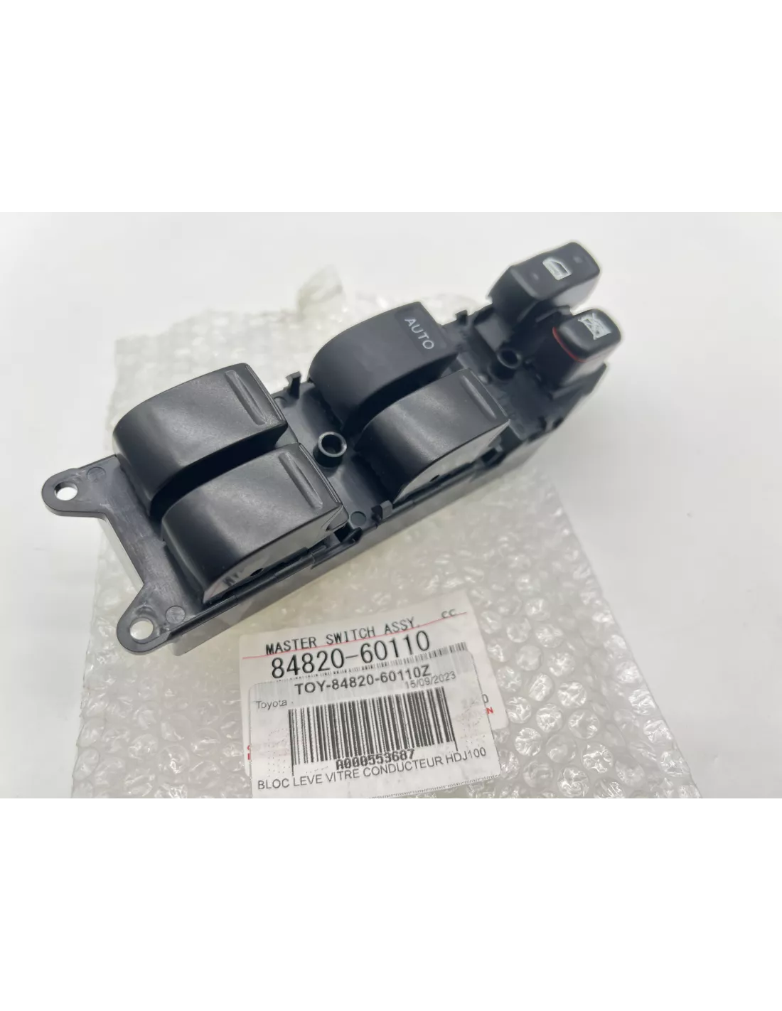 Bloc bouton lève vitre conducteur HDJ100 avant 08/2000 TOYOTA -