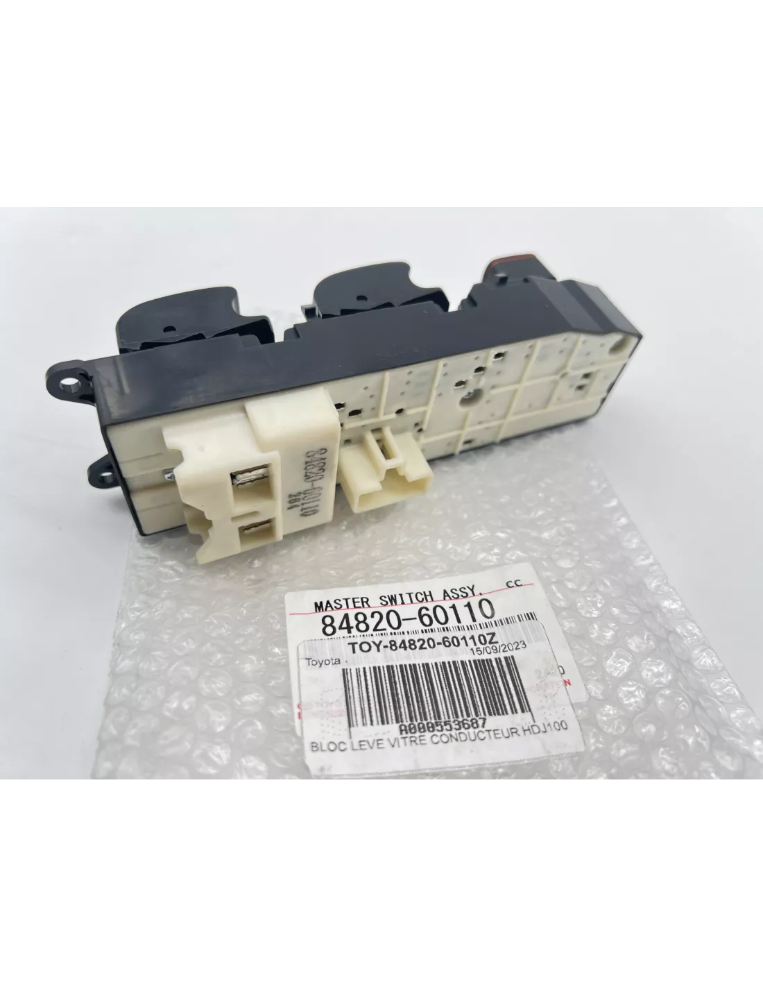 HDJ100 Geleidende glazen lift knopblok voorzijde 08/2000 TOYOTA -