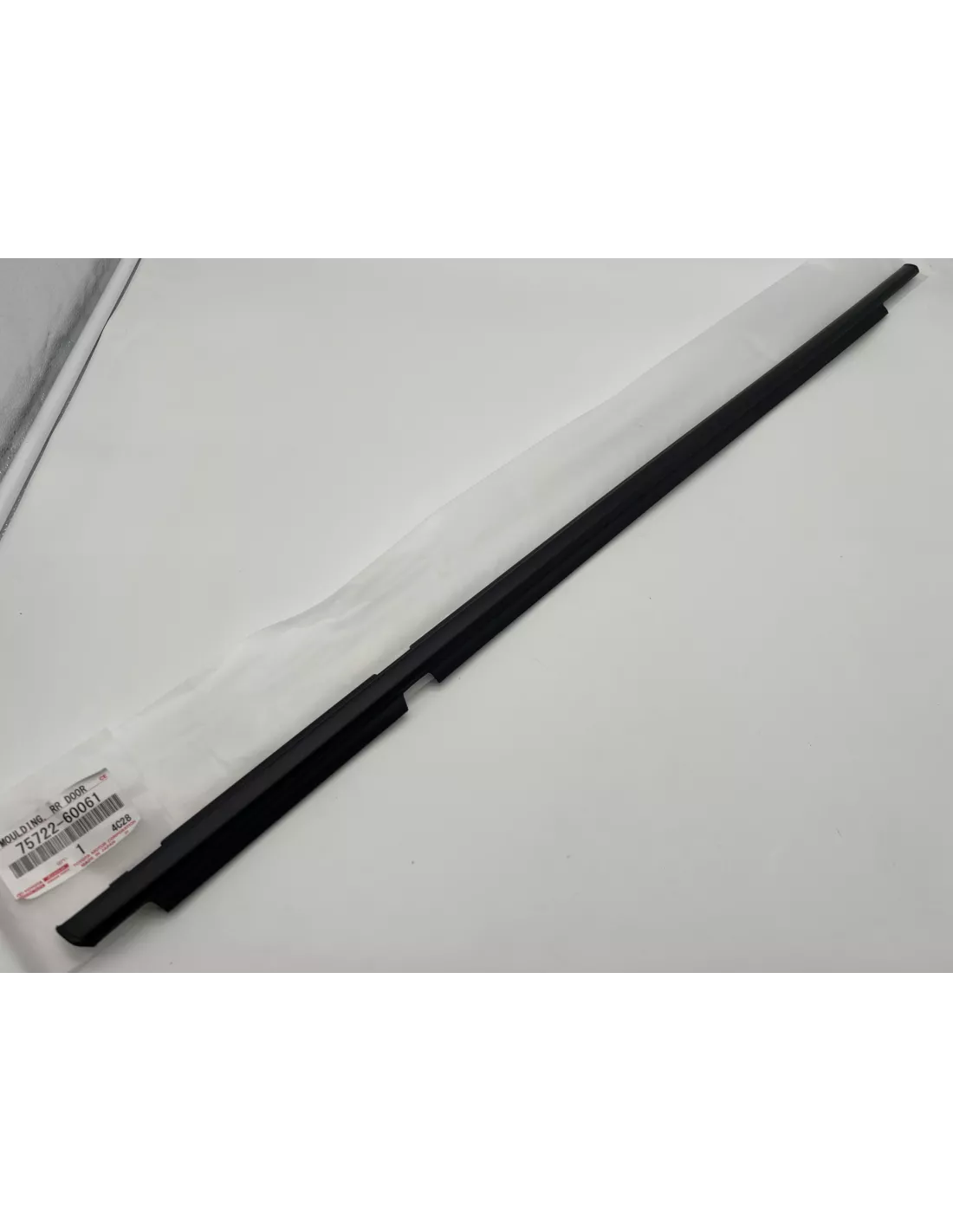 Außendes Glas Lick-Formtüre linke hintere Tür KDJ120 TOYOTA -