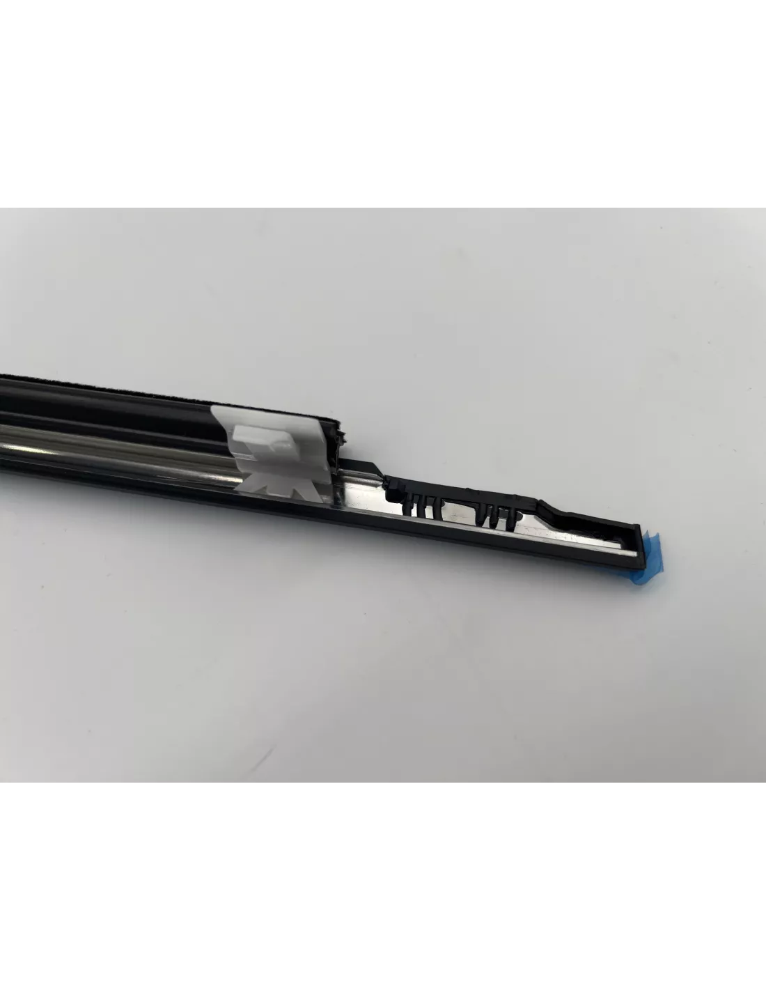 Lèche vitre extérieur chrome porte arrière gauche HDJ80 TOYOTA -