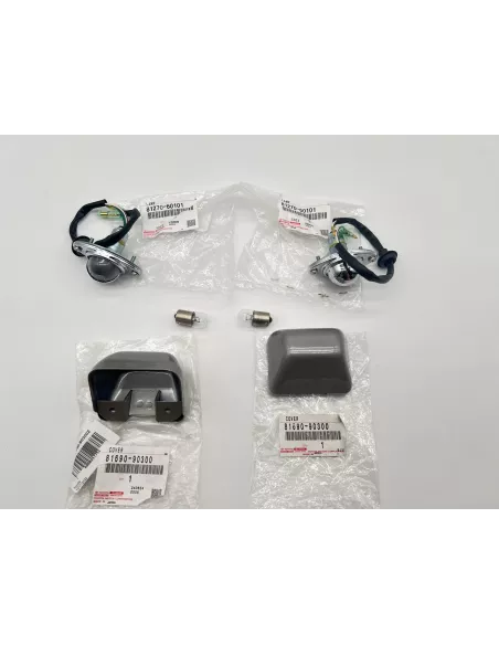 Eclairages plaque d'immatriculation arrière Toyota Série 40