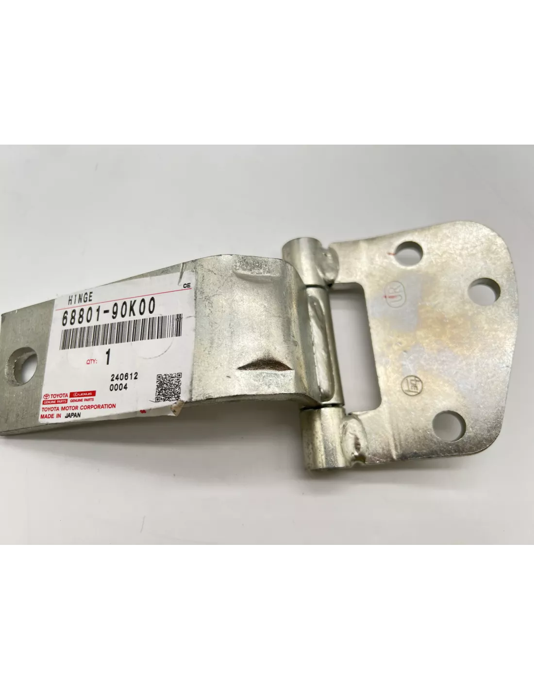 Charnière de porte arrière droite supérieure Land Cruiser Série 7