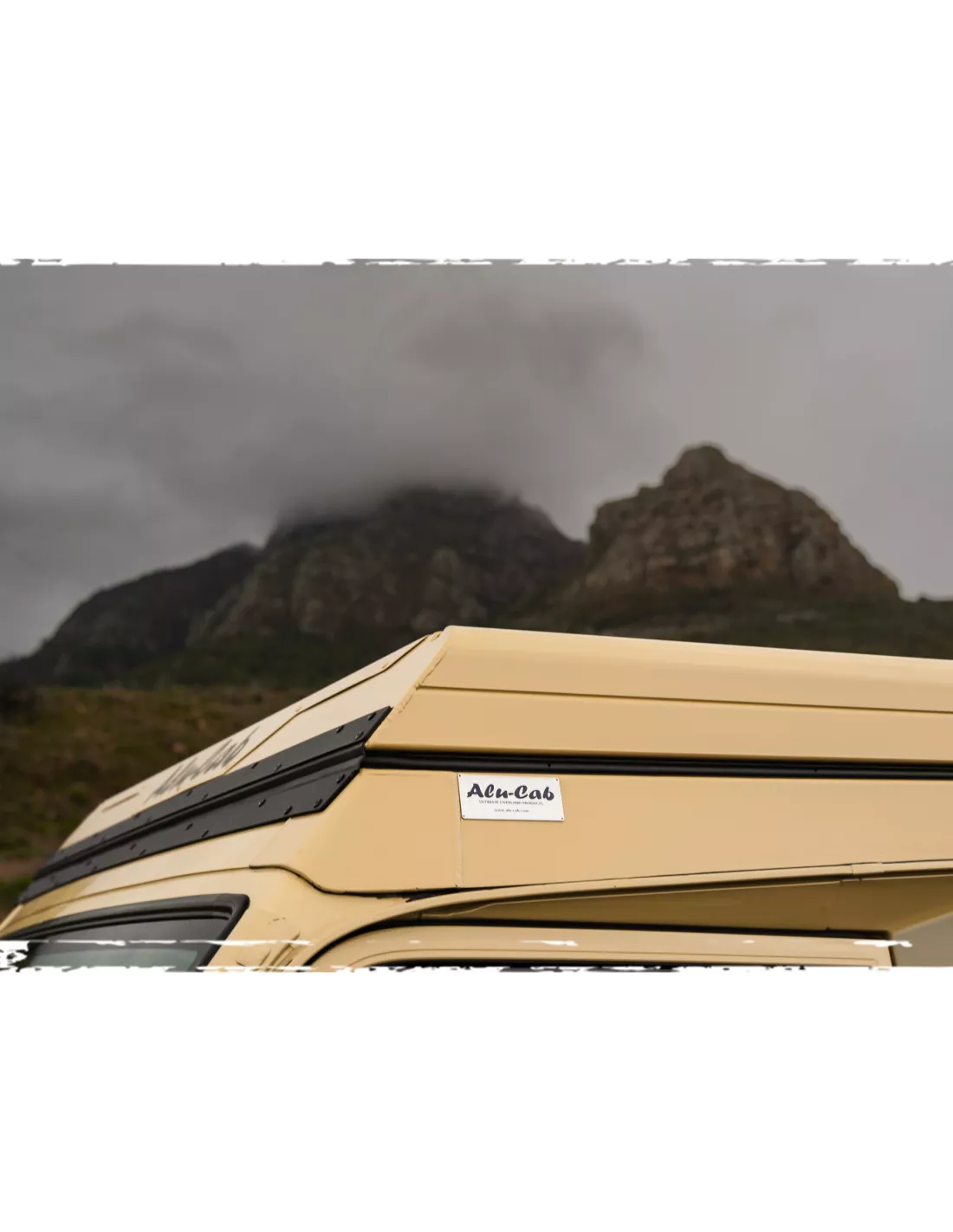 Toit relevable beige Alu-Cab Hercules G2 Land Cruiser 75 78 ALU CAB -