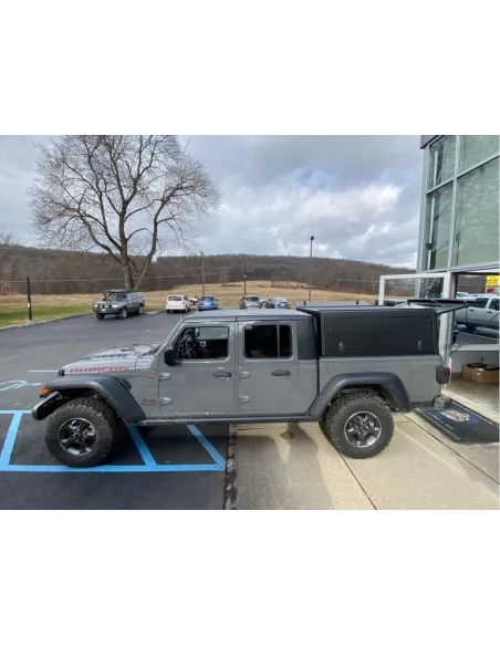Hardtop Explorer noir lisse Jeep Gladiator 2019+ double cabine
