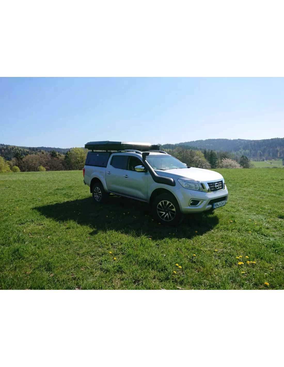 Hardtop Explorer noir lisse Nissan Navara NP300 2016-2021 double