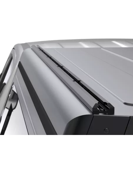 Hardtop Contour noir lisse avec fenêtre latérale Ford Ranger 2023+