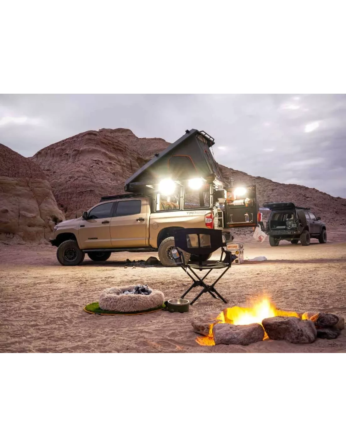 Hardtop Canopy Camper 5 5 Toyota Tundra 2007-2021 Alu-Cab ALU CAB -