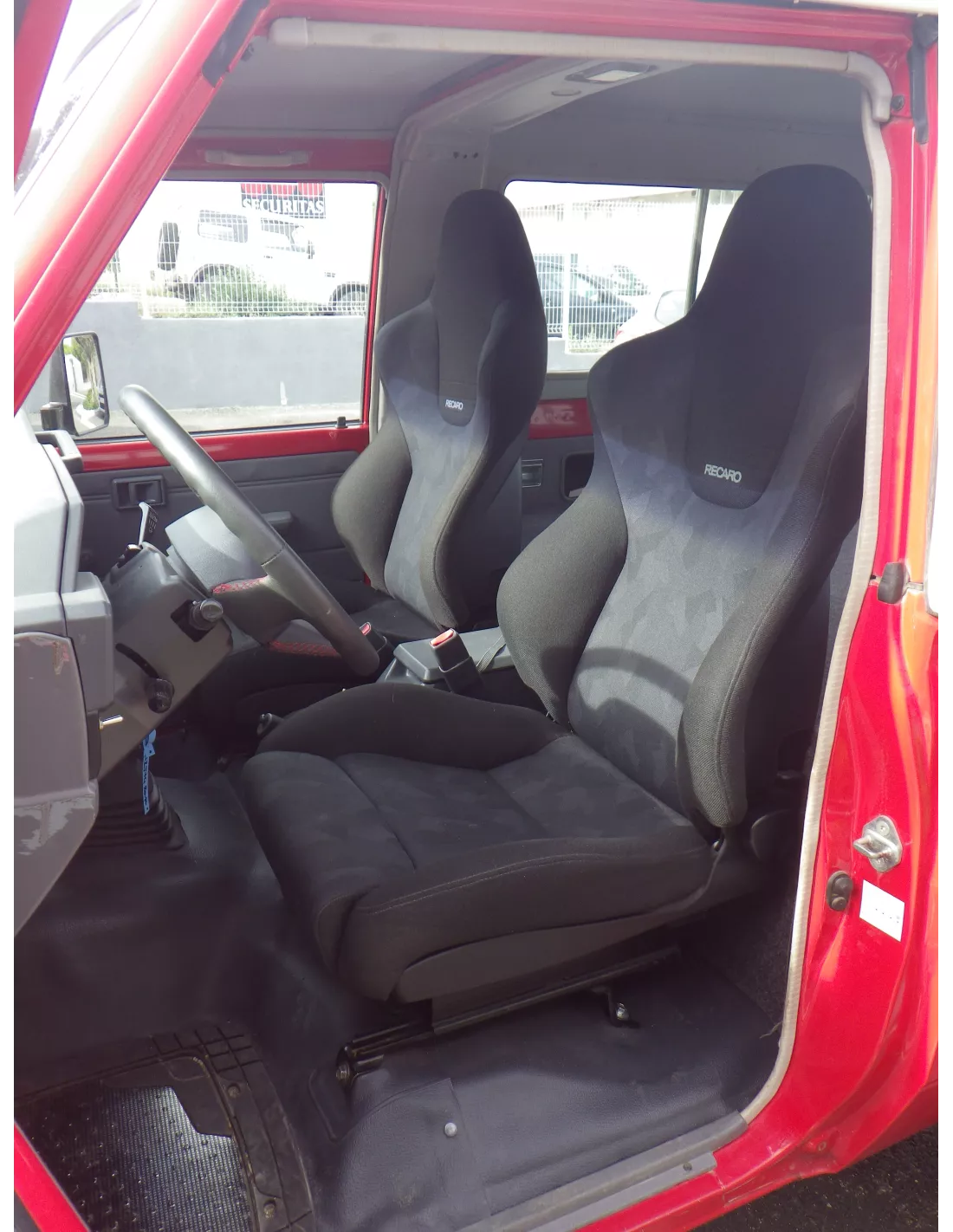 Embase de siège Recaro côté gauche pour Toyota Land Cruiser 70 71 73