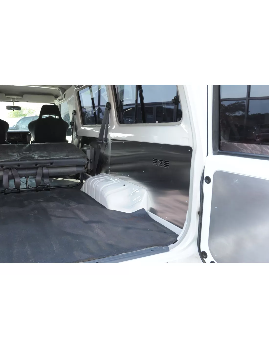 Habillages latéraux de coffre en aluminium de 2.5mm pour Toyota Land