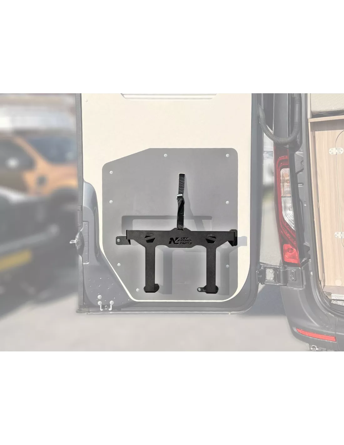 Support chaises Front Runner porte arrière Mercedes Sprinter W907