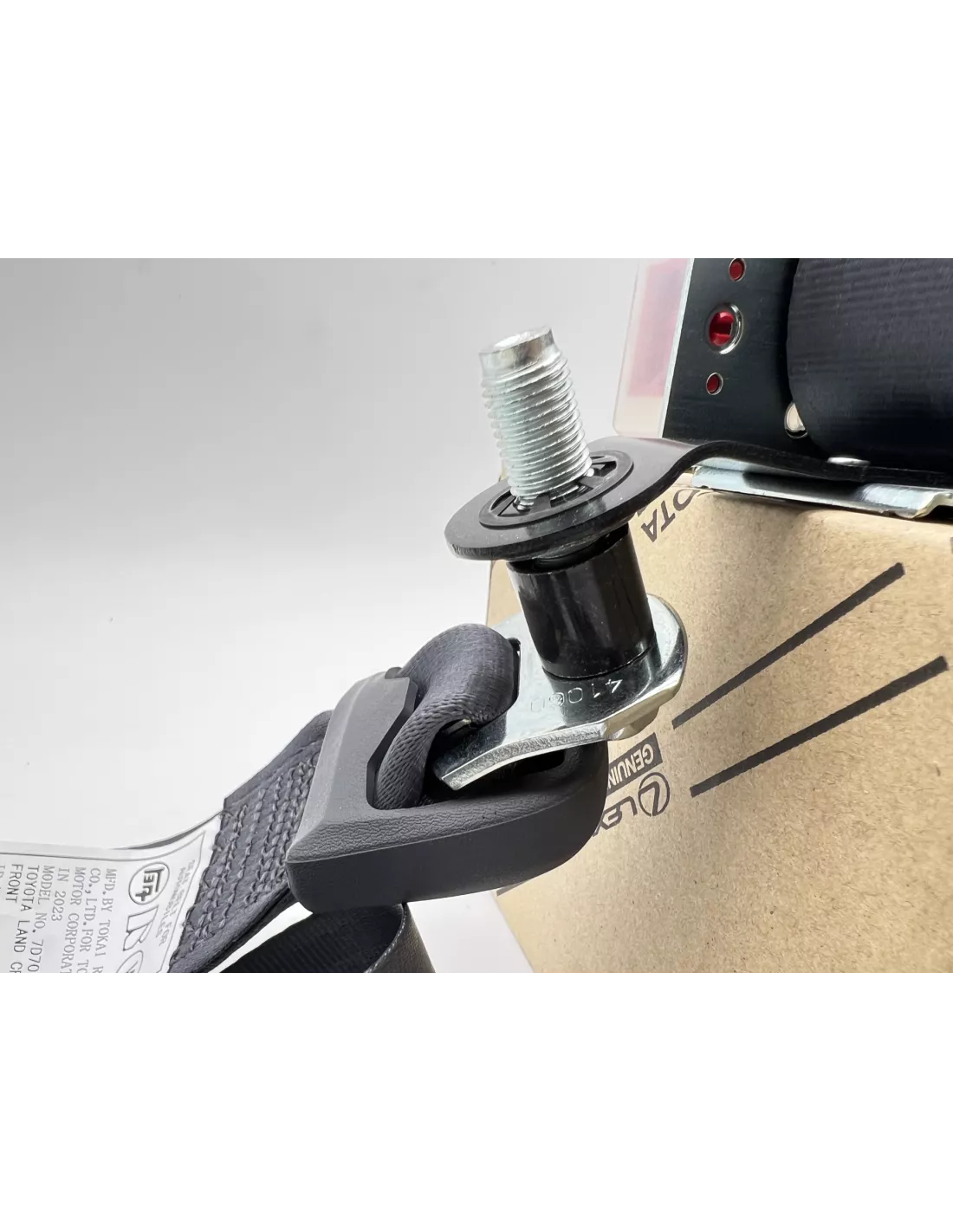 Ceinture de sécurité grise avant gauche conducteur HDJ80 TOYOTA -