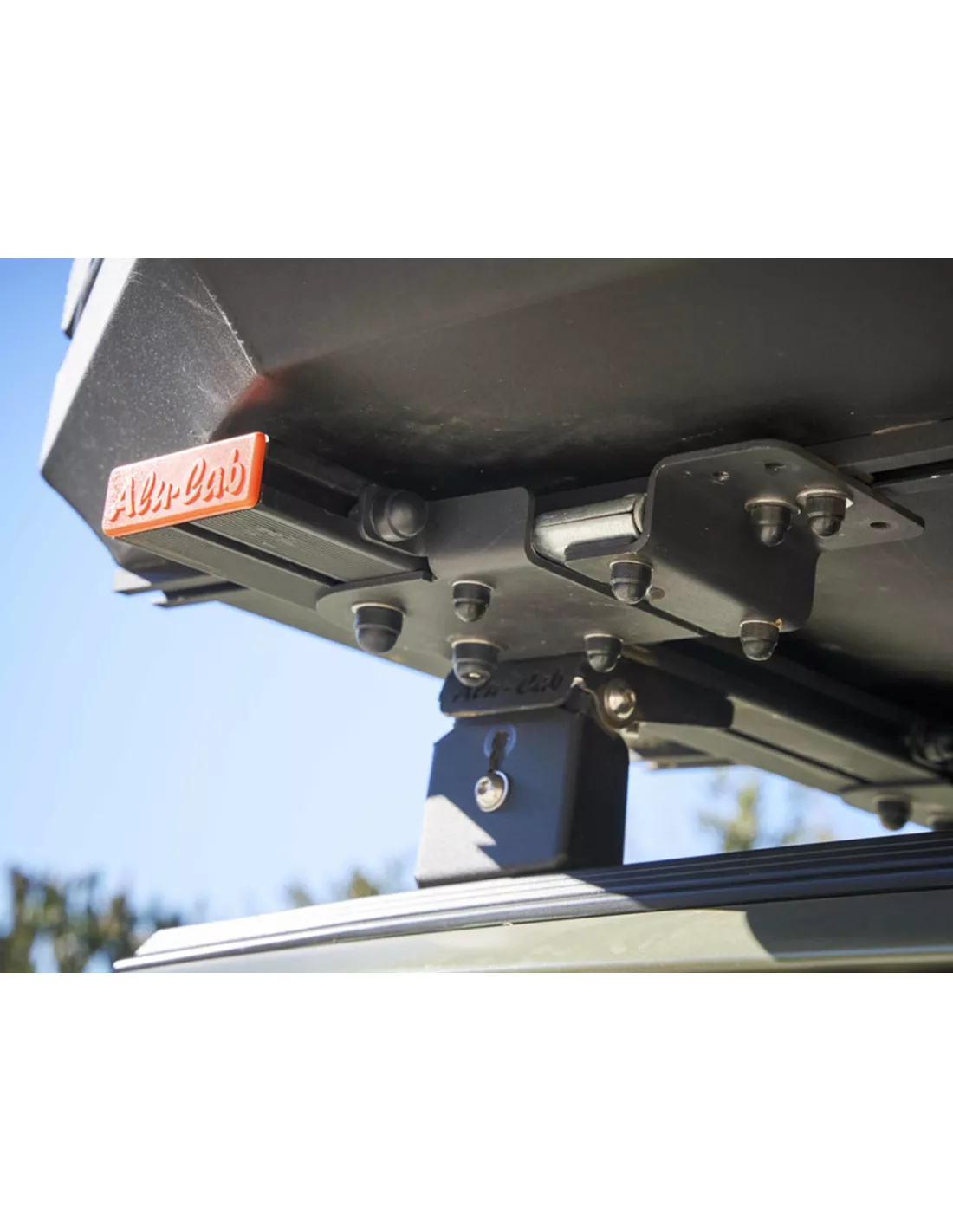 Coffre de toit Alu-Cab Slimline 182L ALU CAB - accessoire 4x4